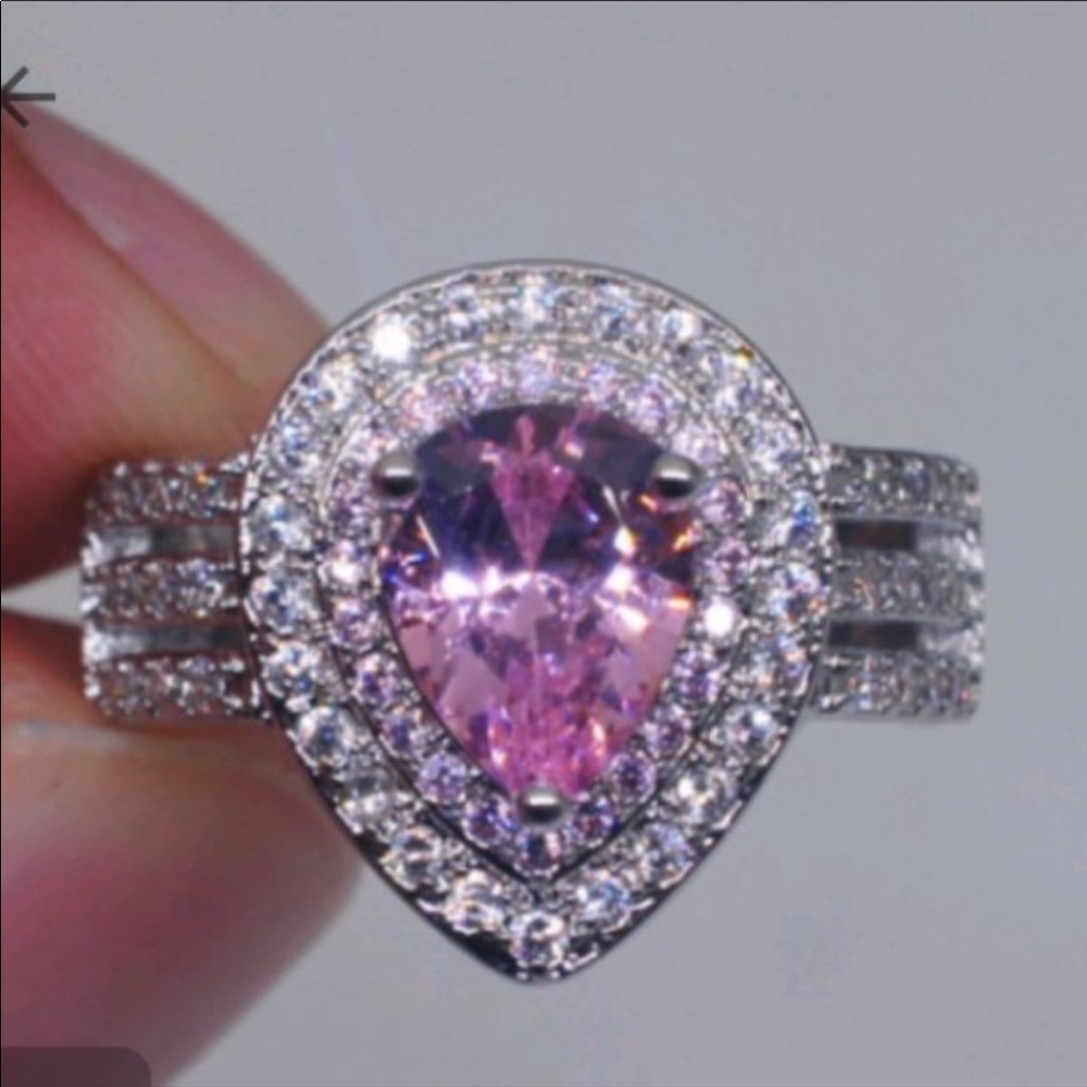Pink Clear CZ Pear Drop Statement Ring Size 6 NWT - Picture 2 of 6